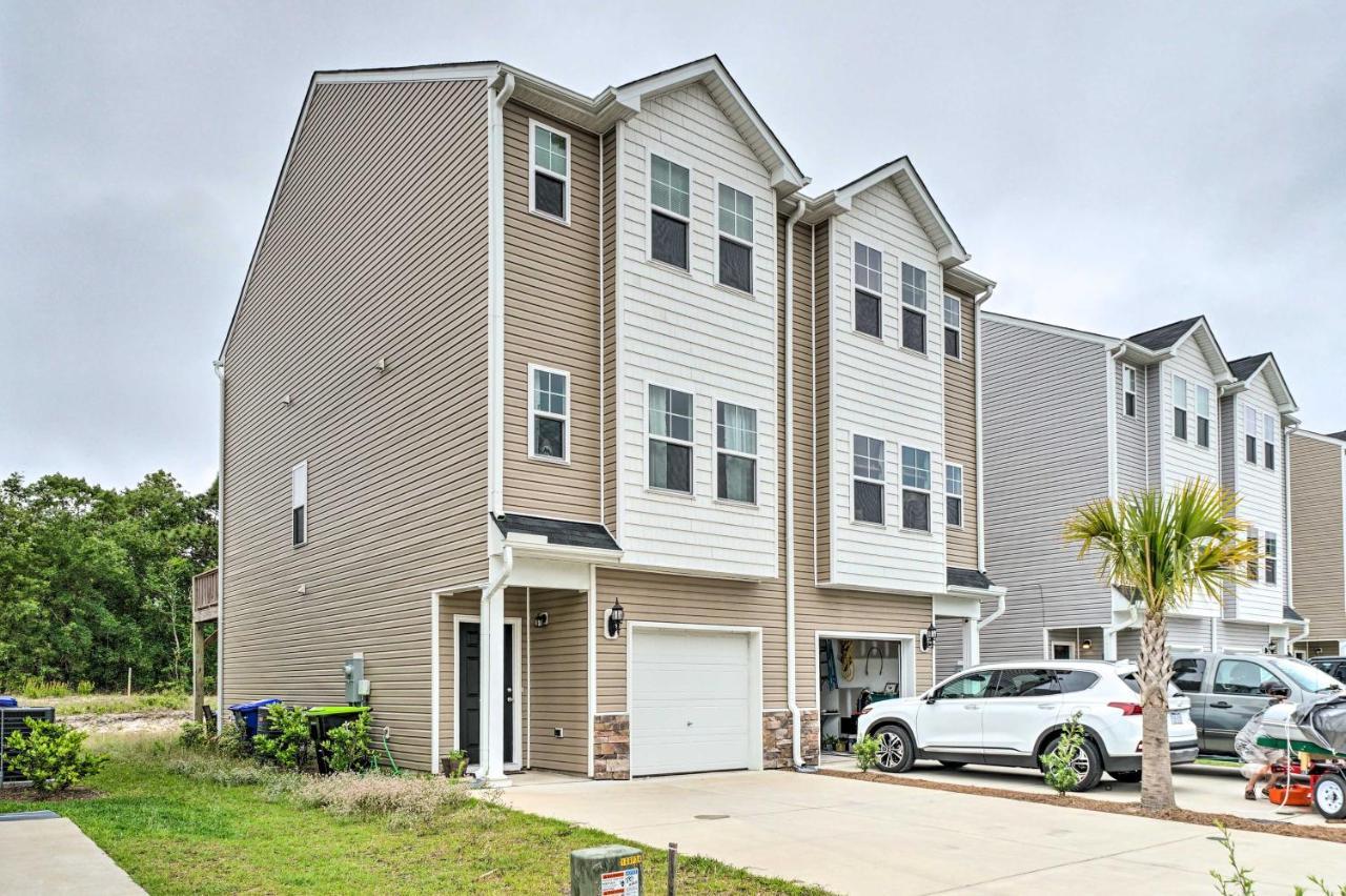 Modern Coastal Condo With Patio 1 Mi To Beaches! Carolina Beach Exterior foto